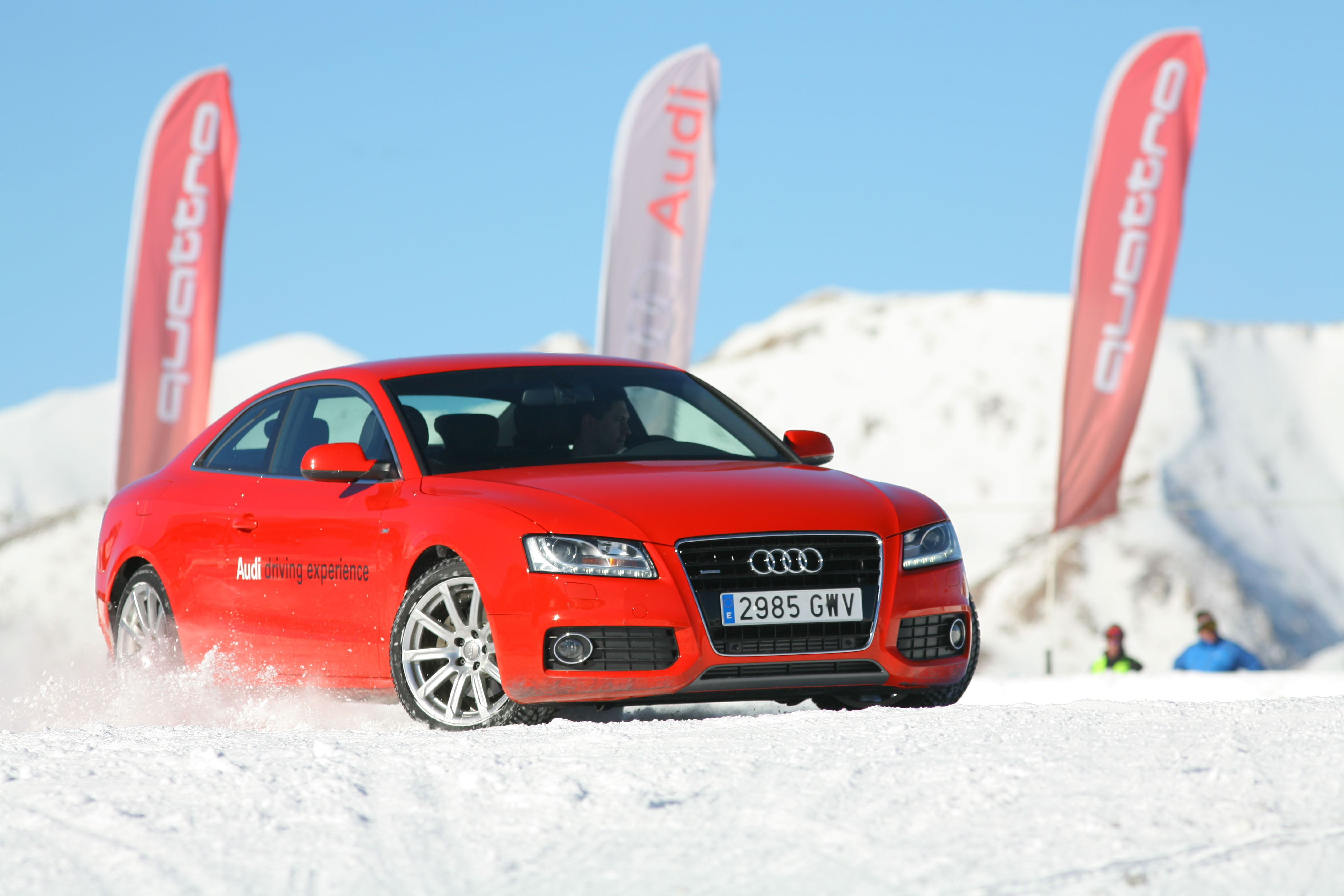 Audi winter driving experience2G