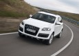 Audi Q7 mit Offroad Paket/Fahraufnahme