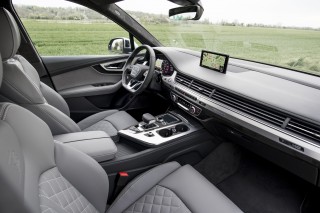Audi SQ7_32