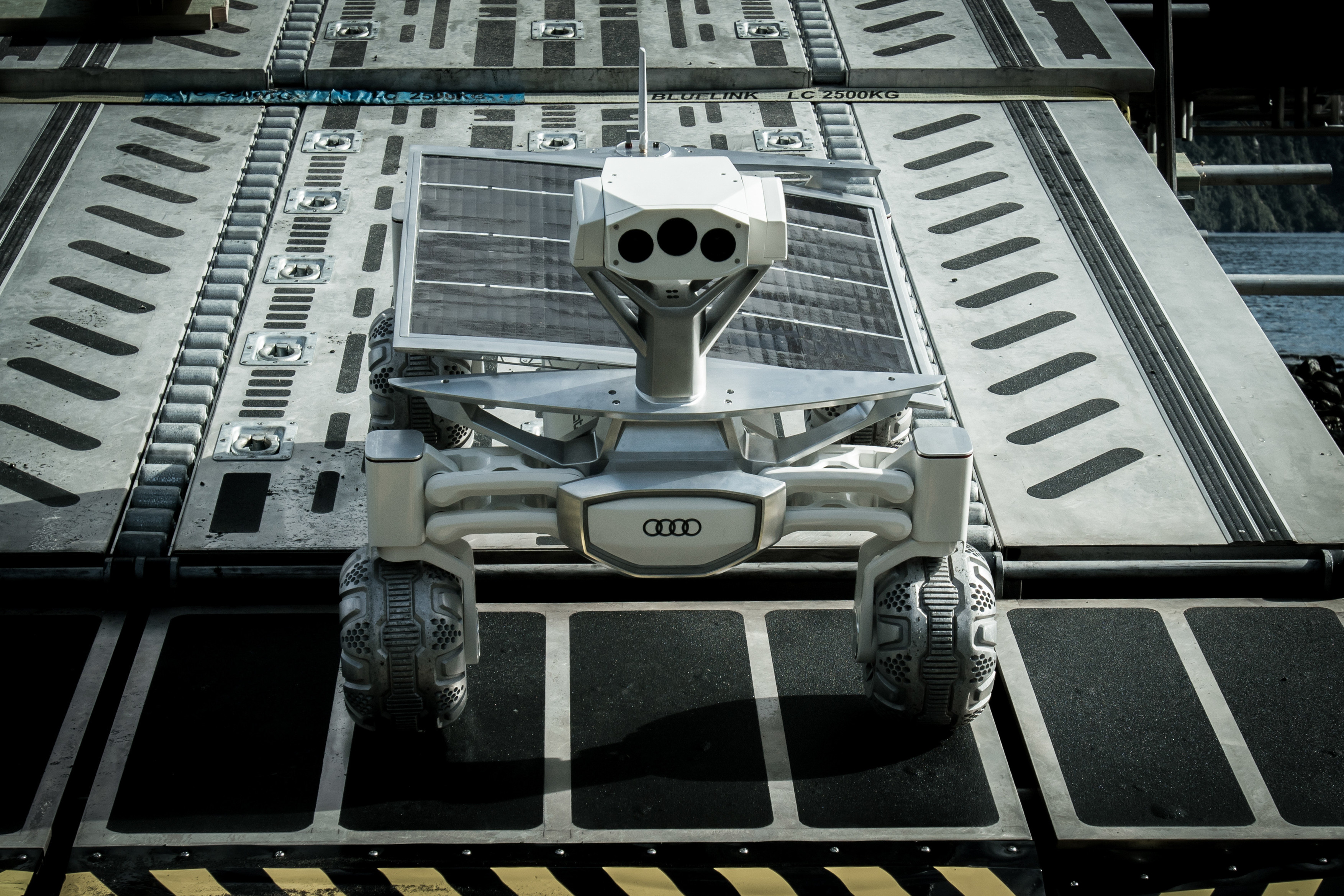 Moon rover Audi lunar quattro featured in â??Alien: Covenantâ?