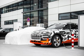 Audi-e-tron-Charging-Service-320x213.jpg
