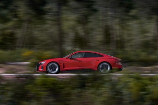 Audi RS e-tron GT_11