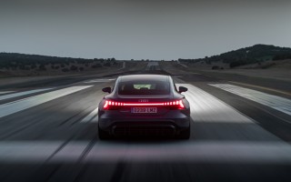 Audi e-tron GT_2