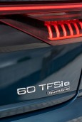 Audi Q8 60 TFSIe_002