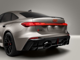 Audi RS 5: Debut as hot-lap car at Formula 1