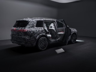 Audi Q9