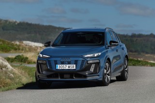 Audi Q6 e-tron quattro_13