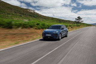 Audi Q6 e-tron quattro_16