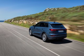 Audi Q6 e-tron quattro_19