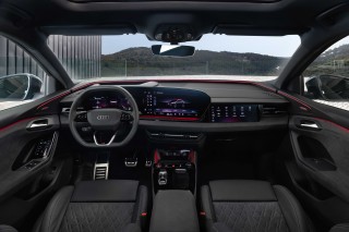 Audi Q6 e-tron quattro_26