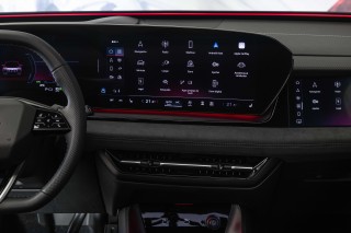 Audi Q6 e-tron quattro_30