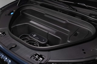 Audi Q6 e-tron quattro_44