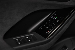 Audi Q6 e-tron quattro_46