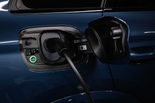 Audi Q6 e-tron quattro_47