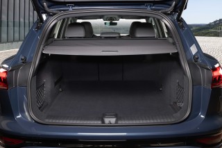 Audi Q6 e-tron quattro_48