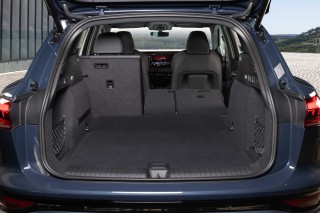 Audi Q6 e-tron quattro_50