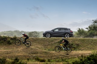 Audi Q4 SUV e-tron_13