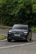 Audi Q4 SUV e-tron_25