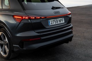Audi Q4 SUV e-tron_34