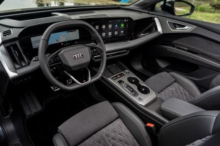 Audi Q4 SUV e-tron_49