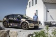 Dr. Benedikt Hackl at the Audi A2 e-tron with design livery