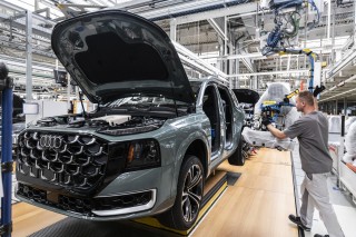 Production of the Audi Q9 at the Bratislava site