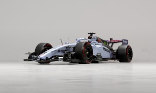 Audi R26: Special livery for the Singapore Grand Prix