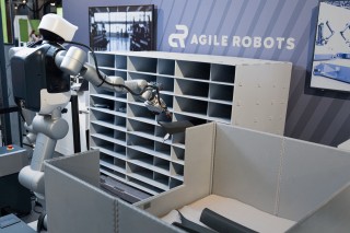 Agile Robots y Audi transformarán la logística del automóvil con robots humanoides
