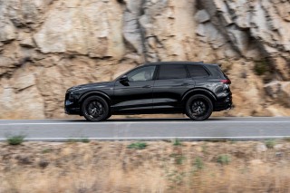 Audi Q7_96